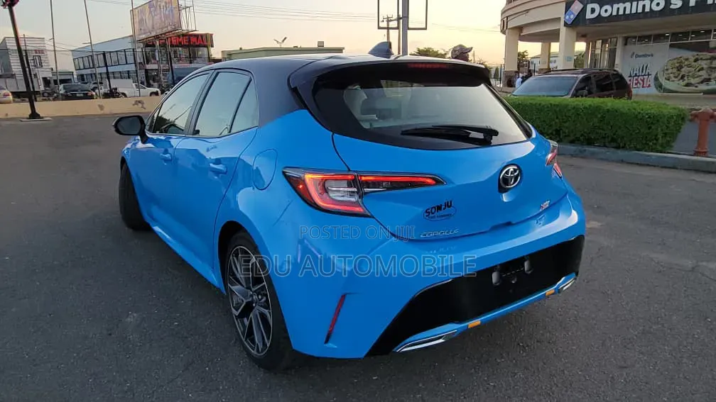 Toyota Corolla Hatchback 2019 Blue