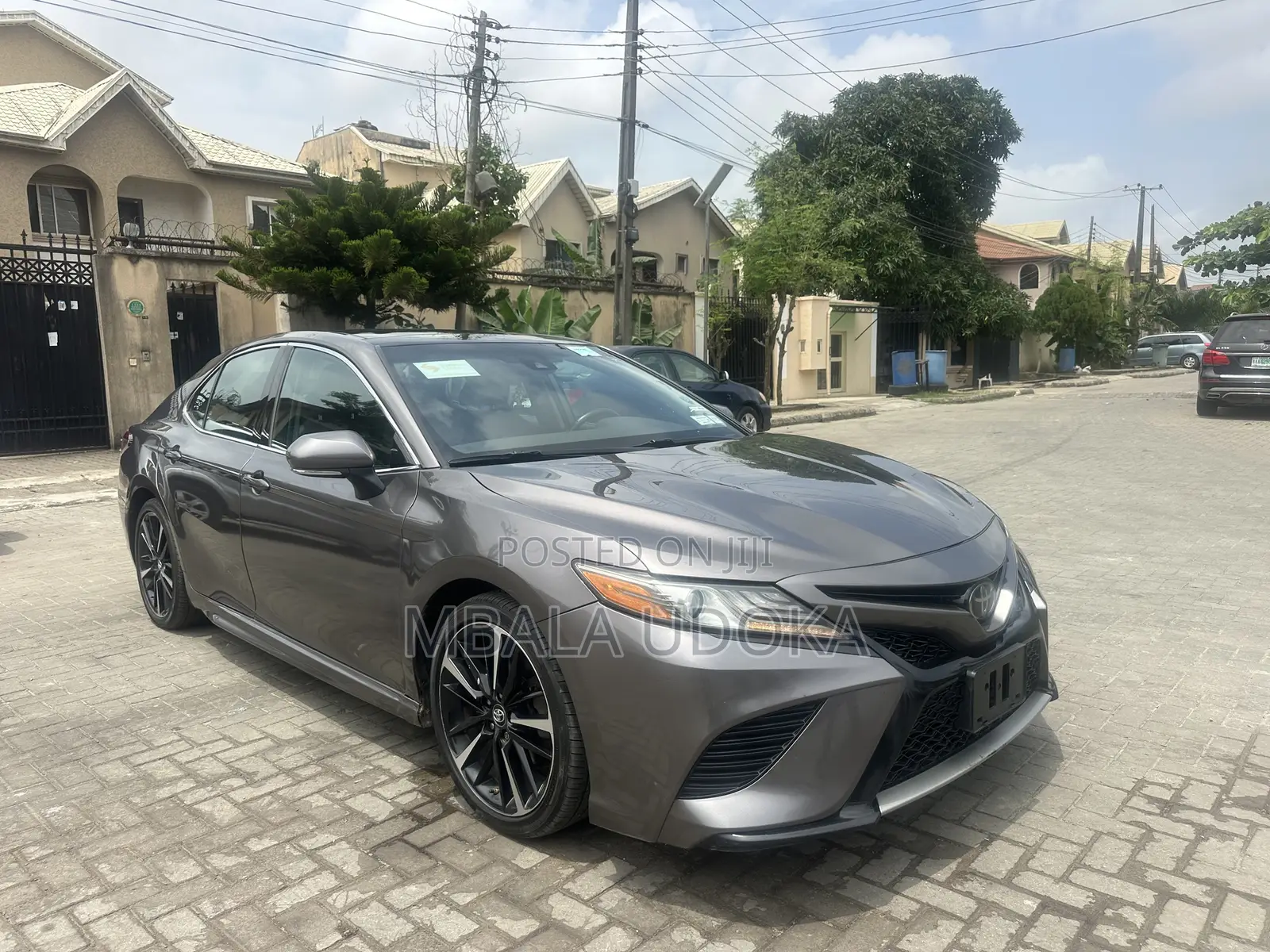 Toyota Camry XSE (2.5L 4cyl 8A) 2019 Gray