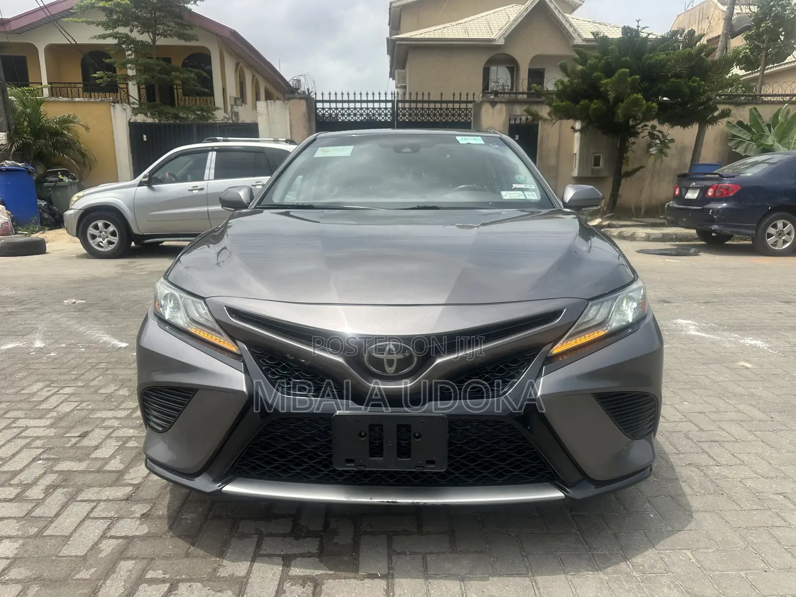 Toyota Camry XSE (2.5L 4cyl 8A) 2019 Gray