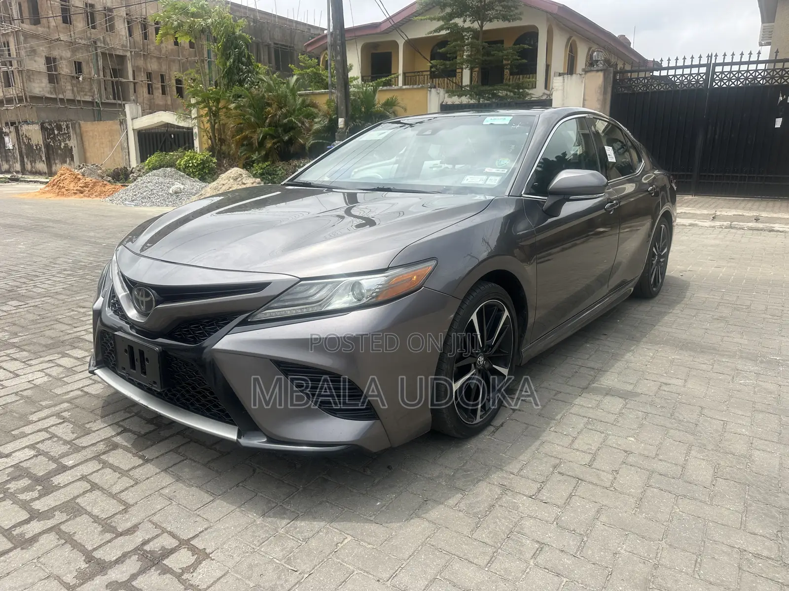 Toyota Camry XSE (2.5L 4cyl 8A) 2019 Gray