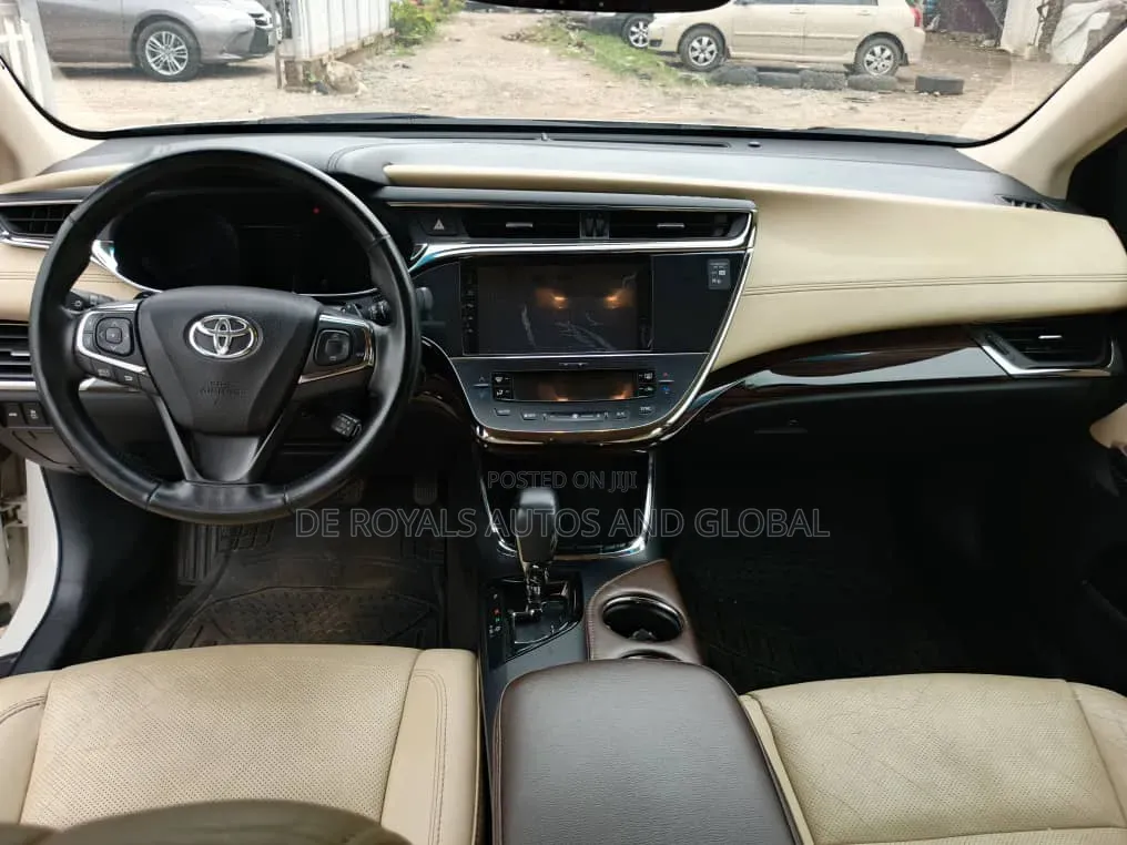 Toyota Avalon 2014 Brown
