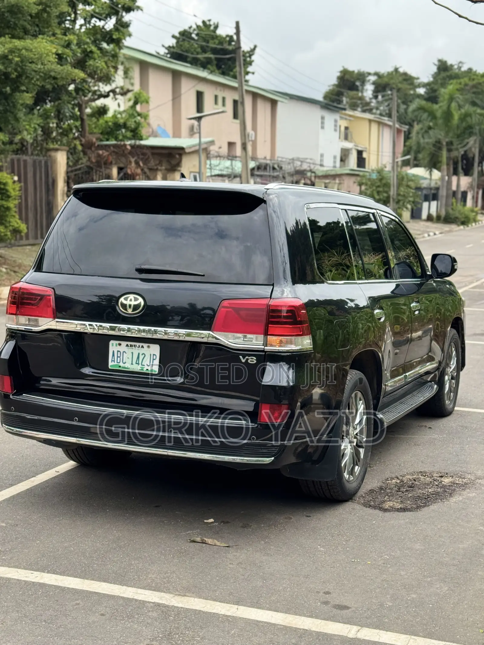 Toyota Land Cruiser 5.7 V8 2012 Black