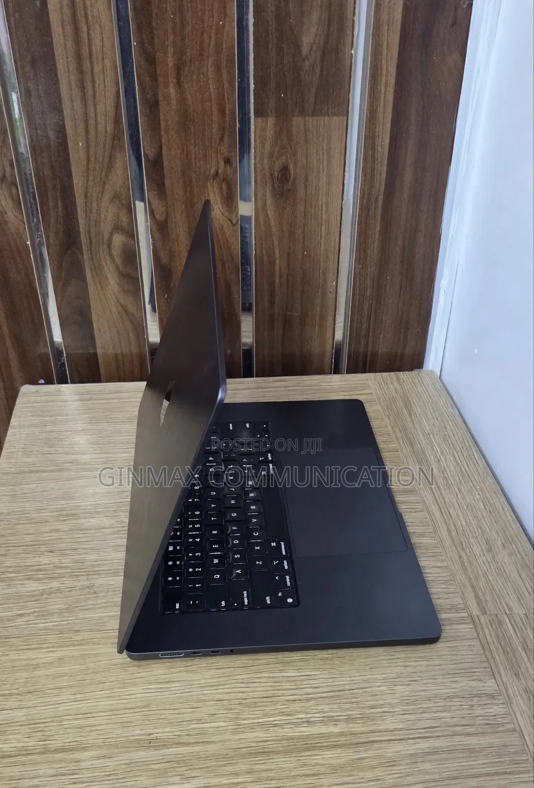 Laptop Apple MacBook Pro 2023 M3 Max 64GB Apple M3 Max SSD 1T