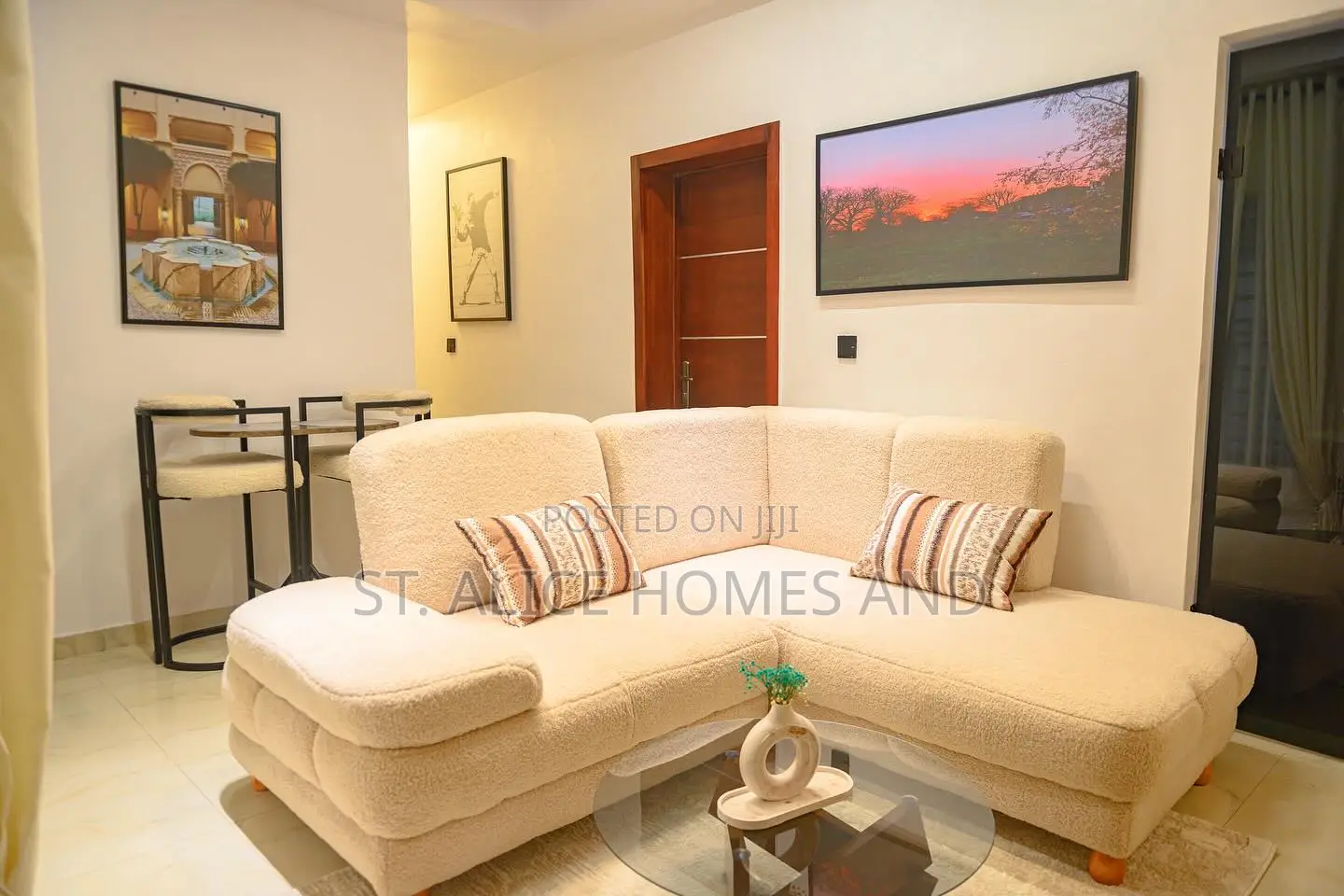 Chtevos 2 Bedroom Apartment With Washing Machine