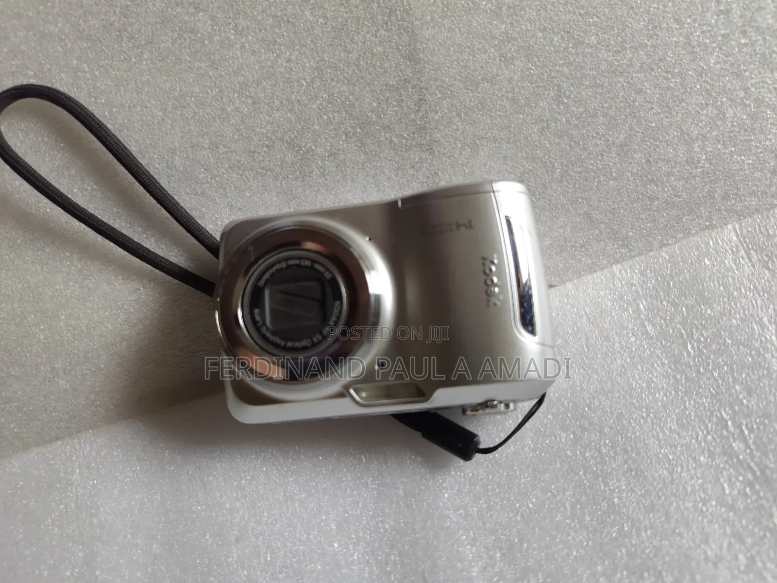 Kodak Digital Photo Video Camera for Vintage Passport Snapping