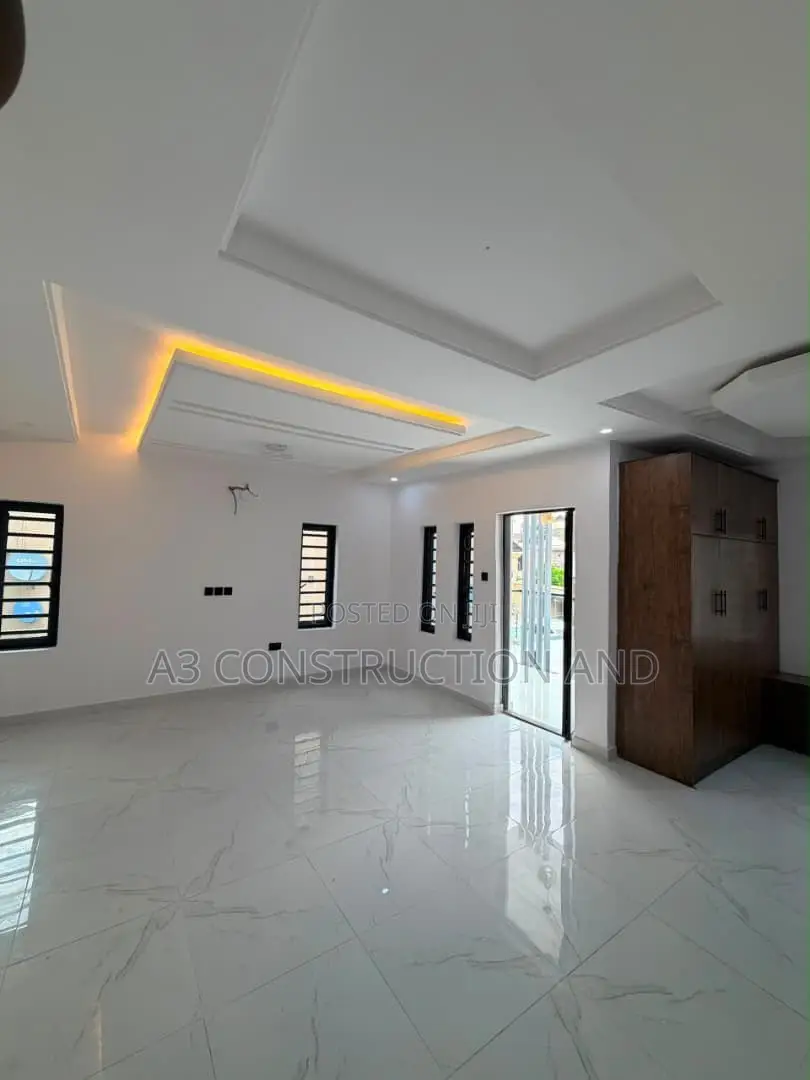 4bdrm Duplex in Kolapo Ishola Gra, for sale