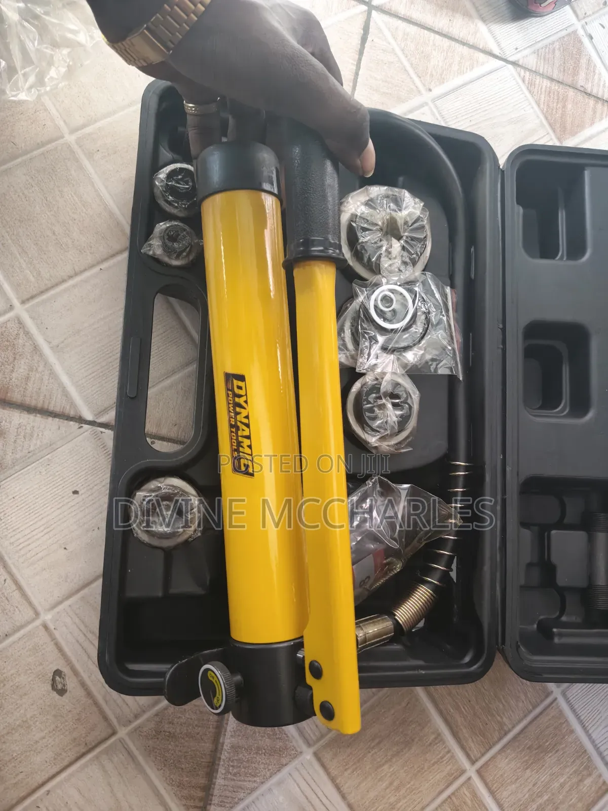 Hydraulic Hole Punch Set