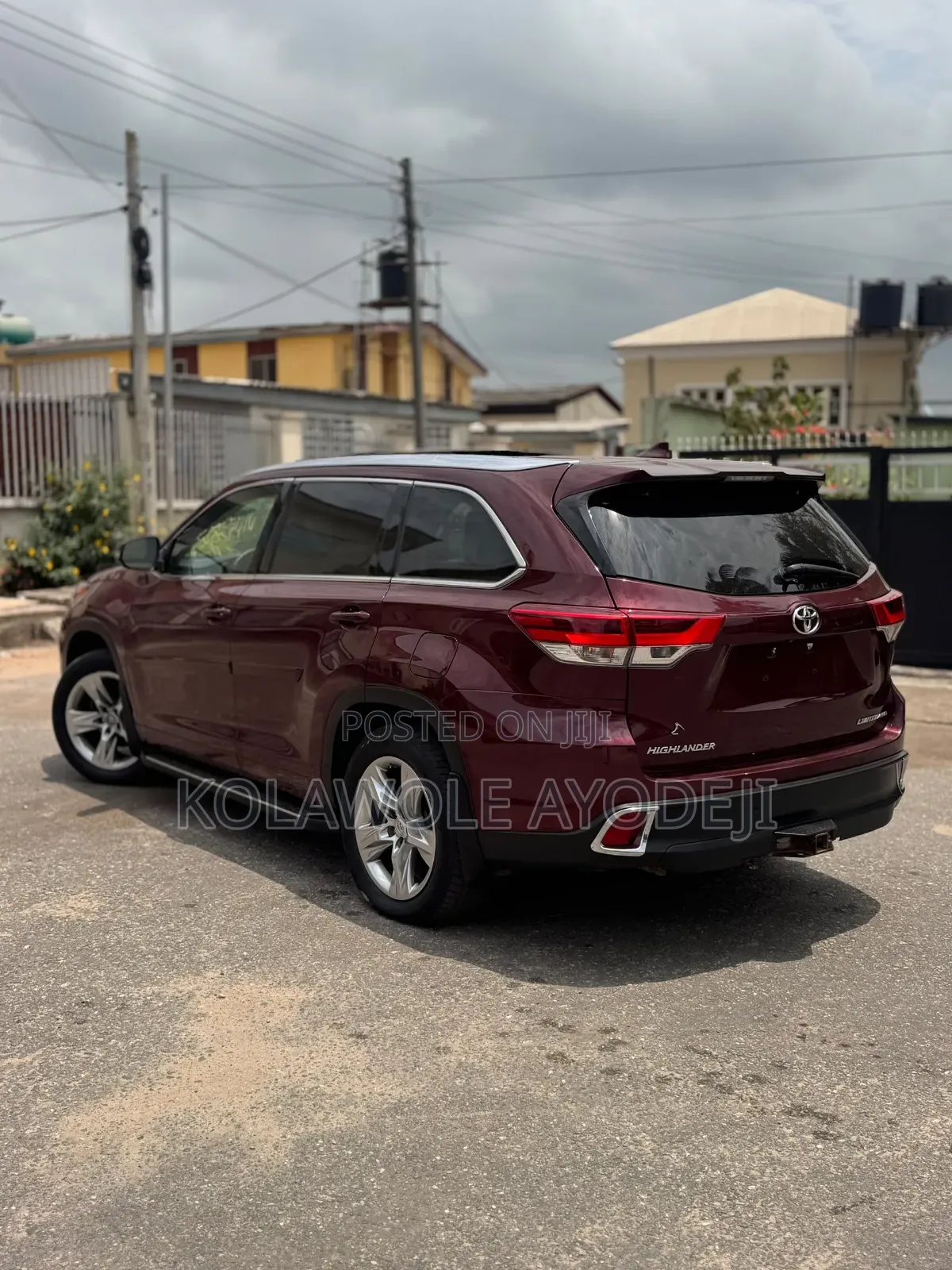 Toyota Highlander Limited Platinum 4dr SUV AWD (3.5L 6cyl 6A) 2015