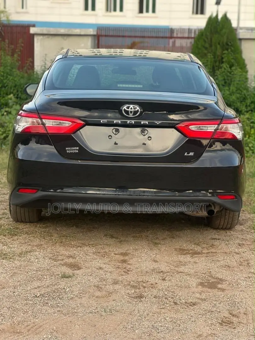 Toyota Camry LE (2.5L 4cyl 8A) 2019 Black