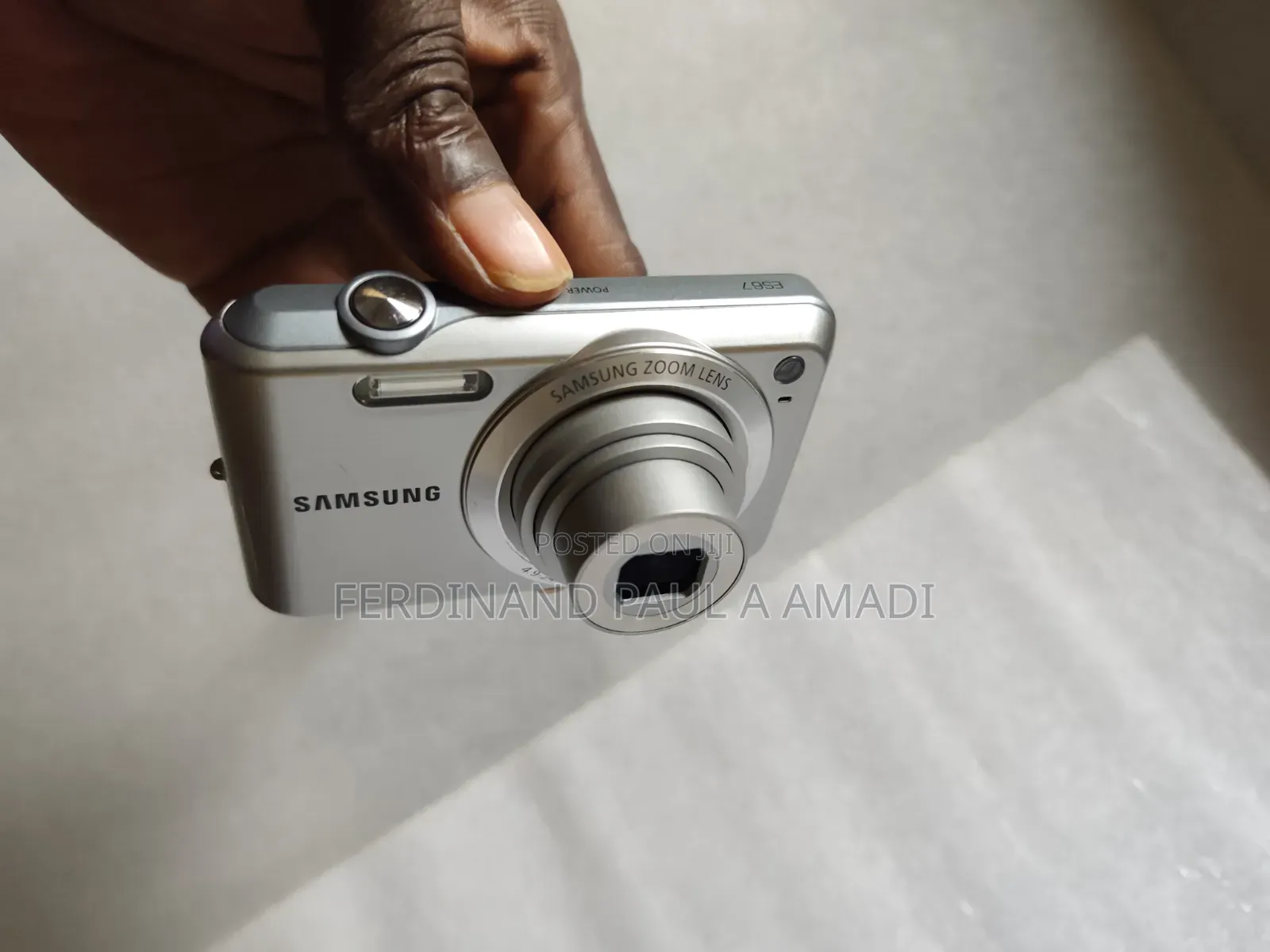 Samsung Digital Photo Video Camera for Vintage Passport Snapping