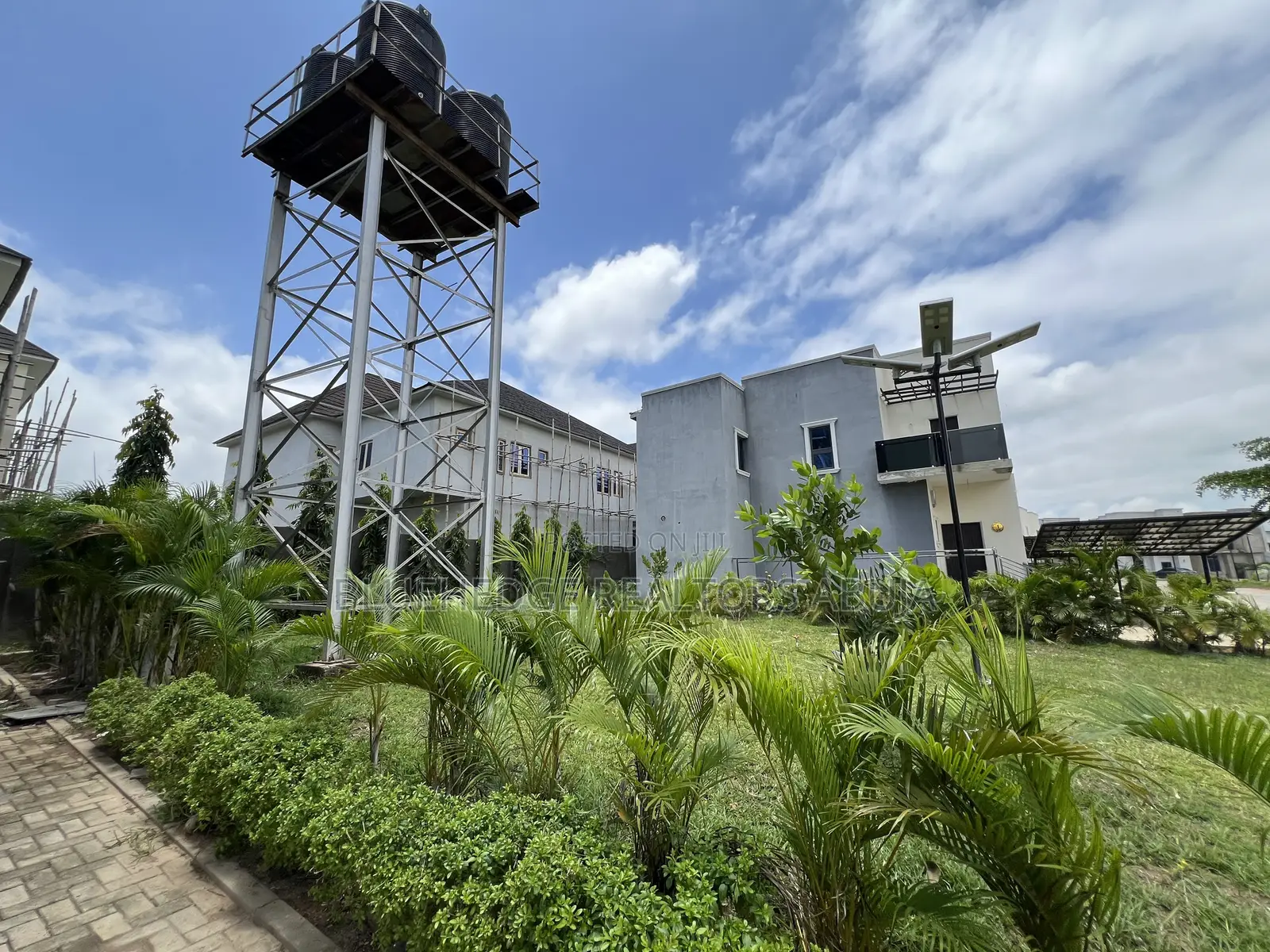 2bdrm Apartment in Kiami for sale