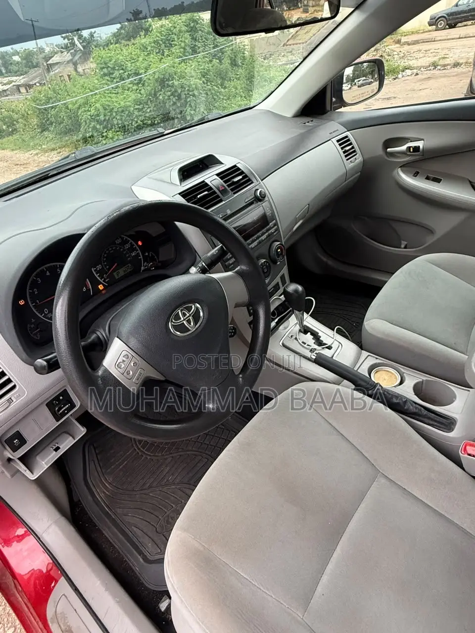 Toyota Corolla LE Special Edition 4dr Sedan (1.8L 4cyl 4A) 2013 Red
