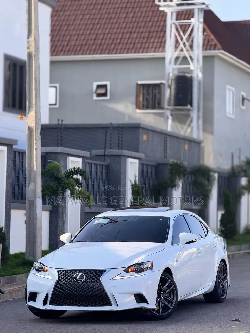 Lexus IS 2014 White