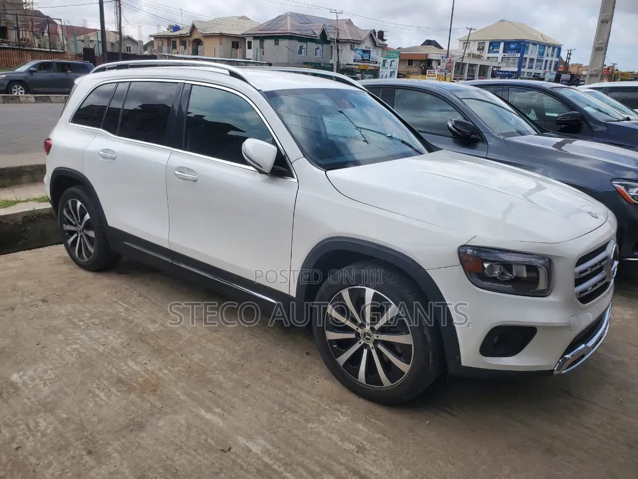 Mercedes-Benz GLB-Class 2021 White
