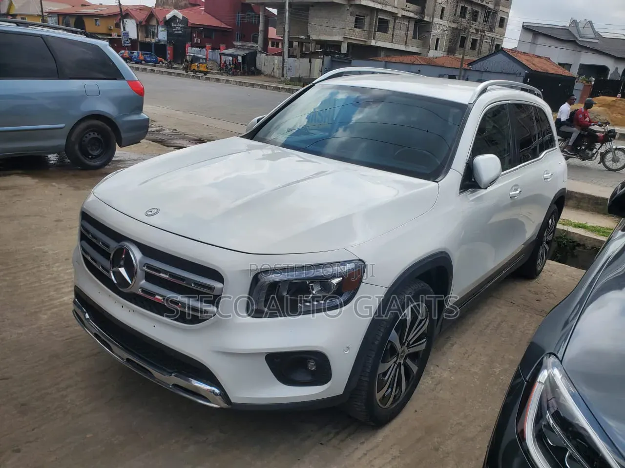Mercedes-Benz GLB-Class 2021 White