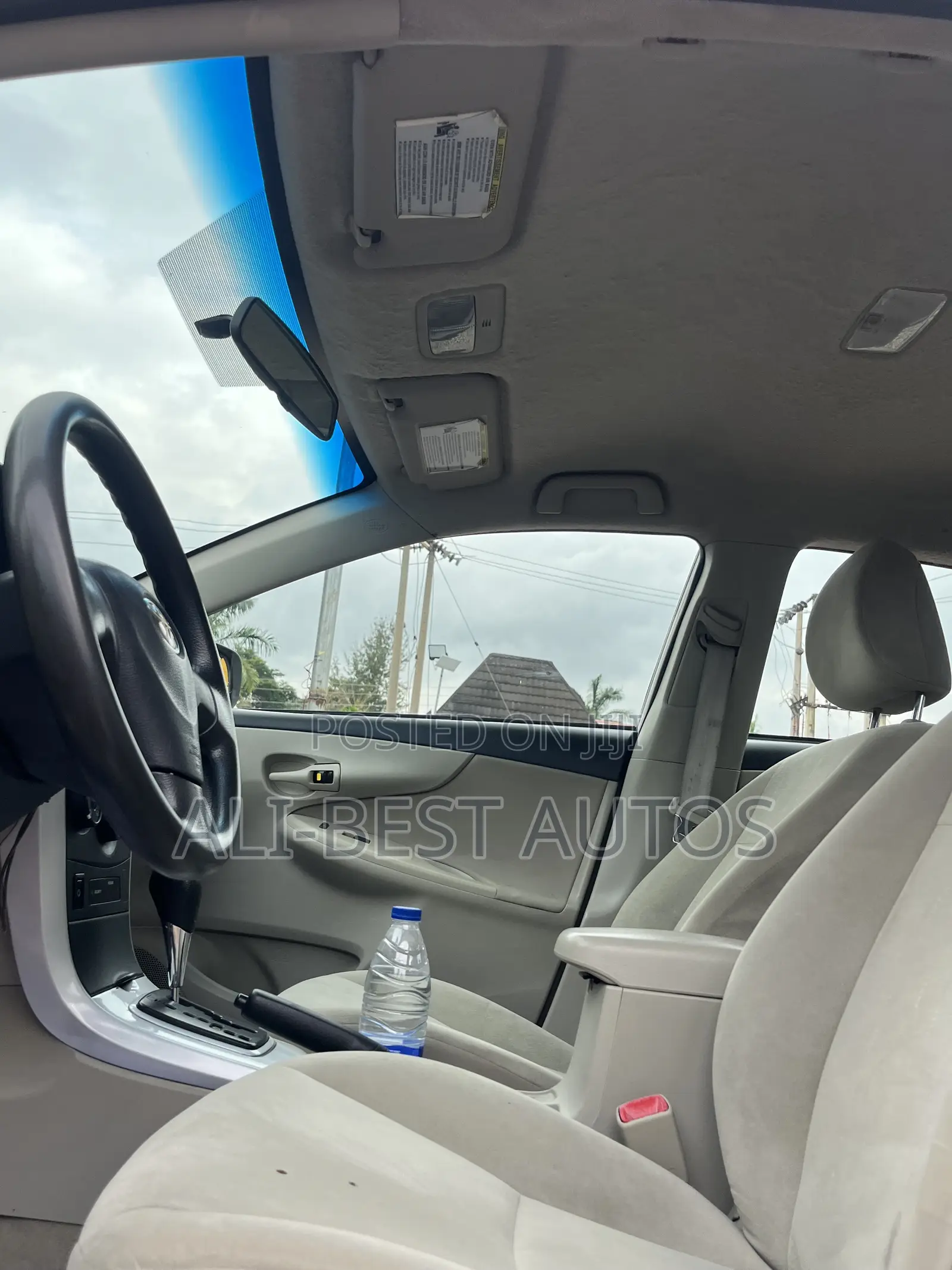 Toyota Corolla 2011 Silver