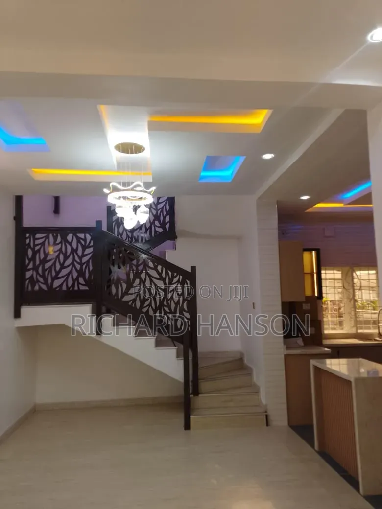 4bdrm Duplex in Diamond Estate, Sangotedo for rent