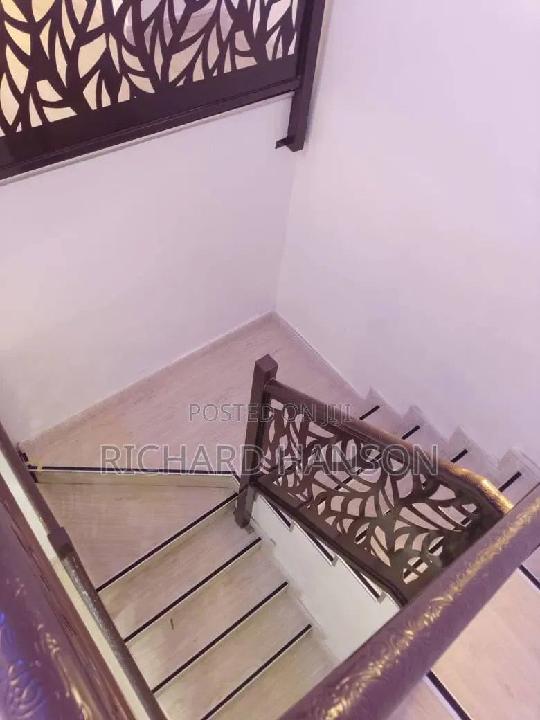 4bdrm Duplex in Diamond Estate, Sangotedo for rent