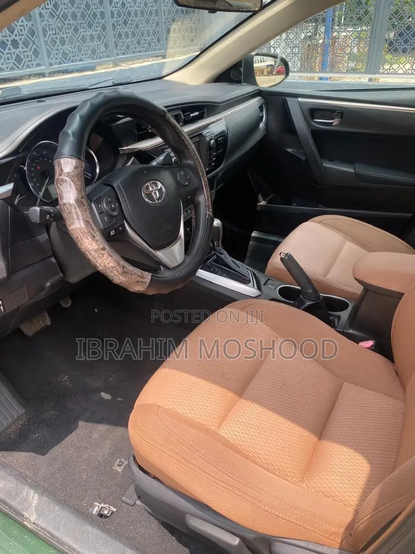 Toyota Camry LE 4dr Sedan (2.5L 4cyl 6A) 2015 Green