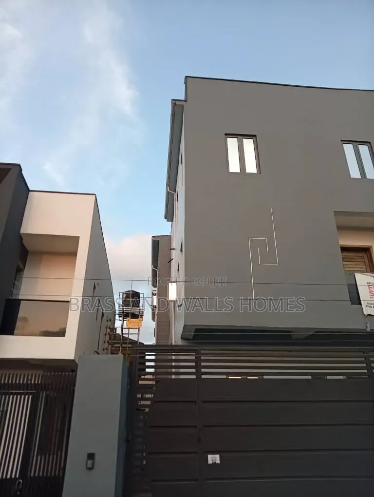 Furnished 4bdrm Duplex in Ogba GRA for sale