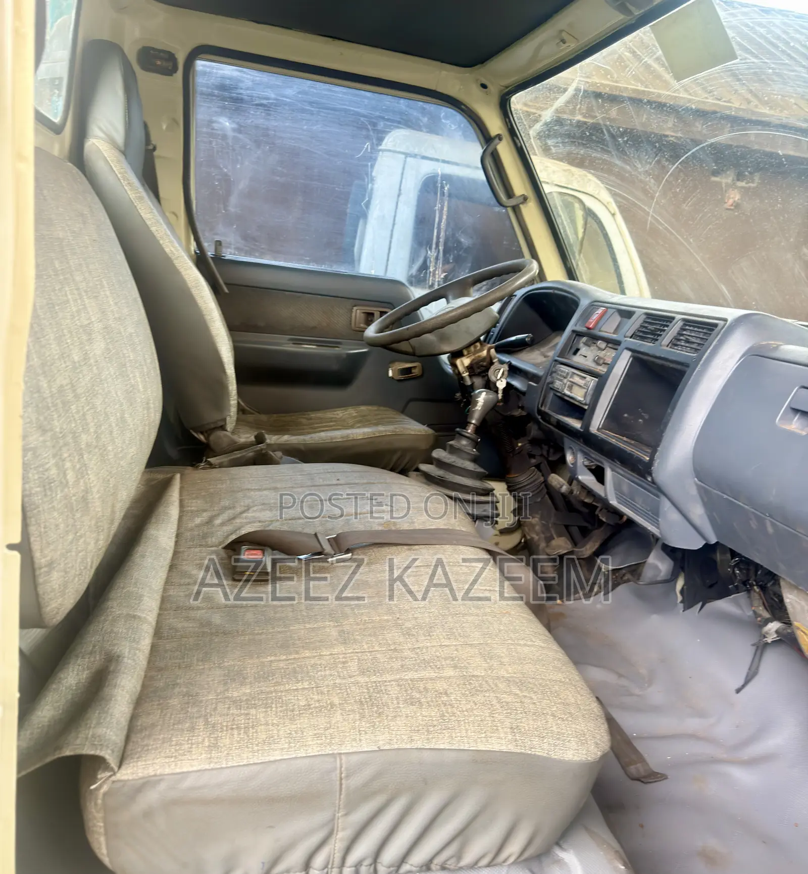 Toyota Dyna 200 New Model 3RZ Injector, Direct Hand 6 Tyres