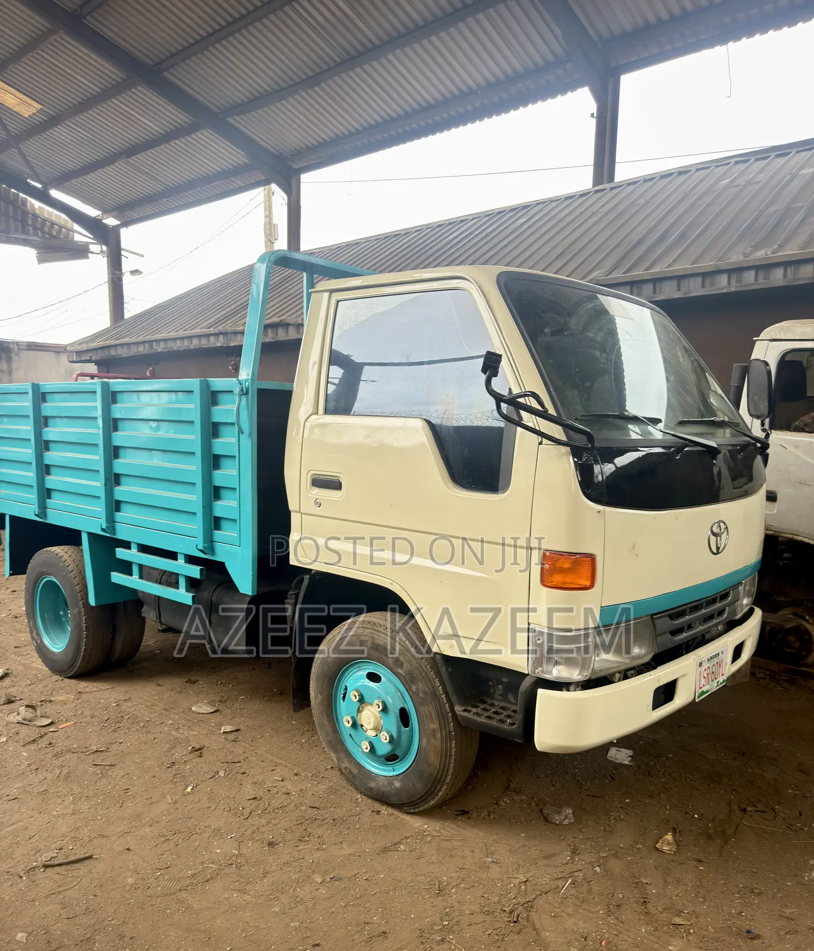 Toyota Dyna 200 New Model 3RZ Injector, Direct Hand 6 Tyres