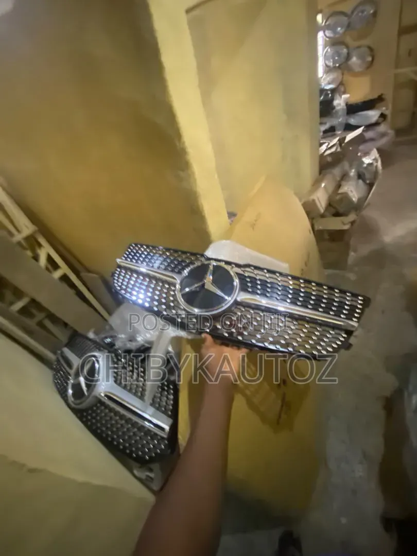 Front Grille for GLK 2013 TO 2015 Diamond Type
