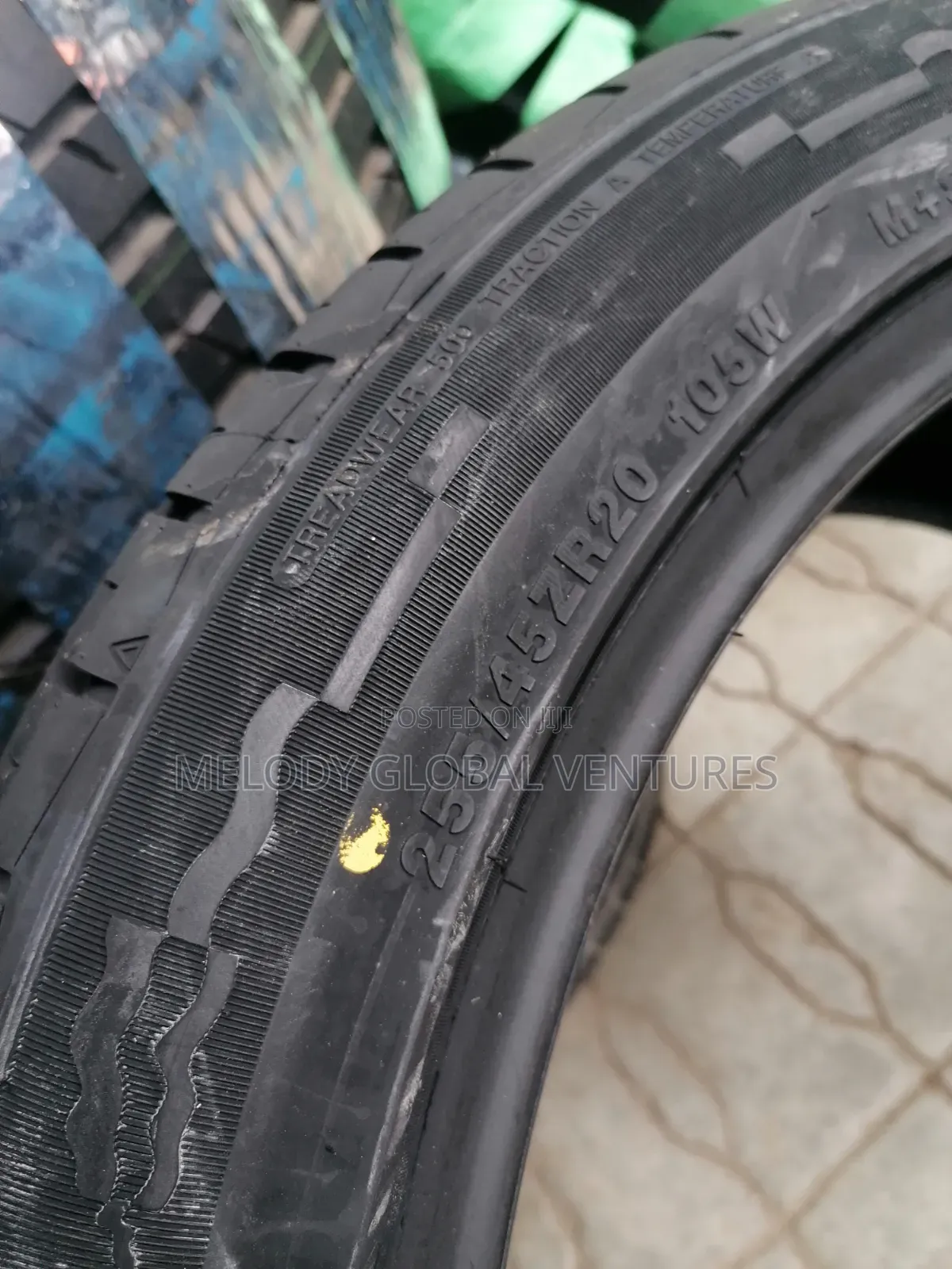 255/45r20 American Roadstar/ Made in Thailand