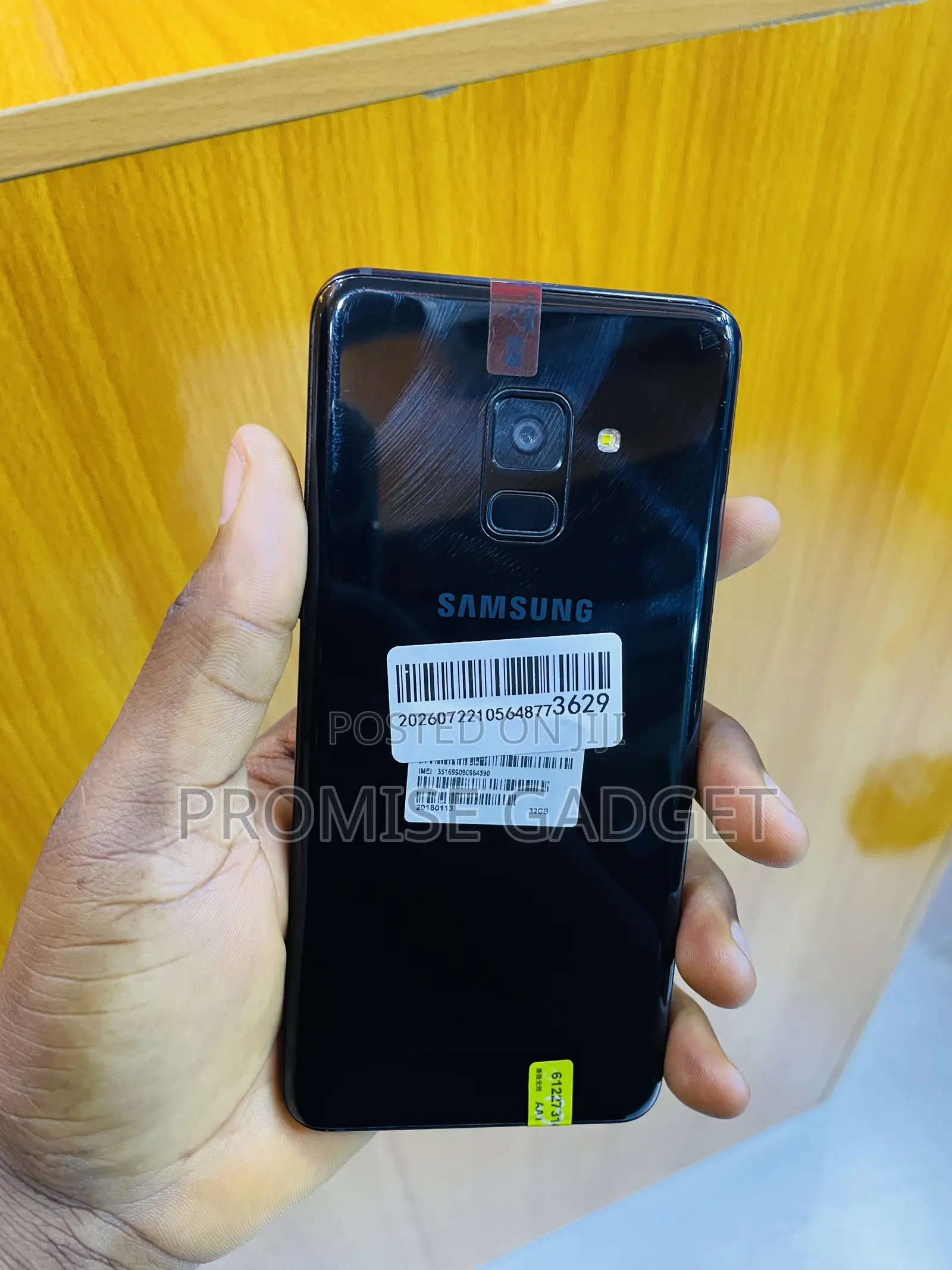 Samsung Galaxy A8 32 GB Black