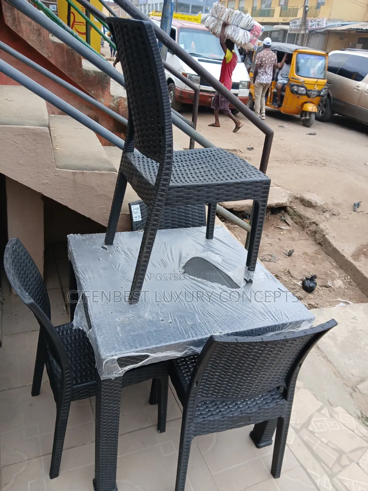 Rattan Altak Table and Arm Chair