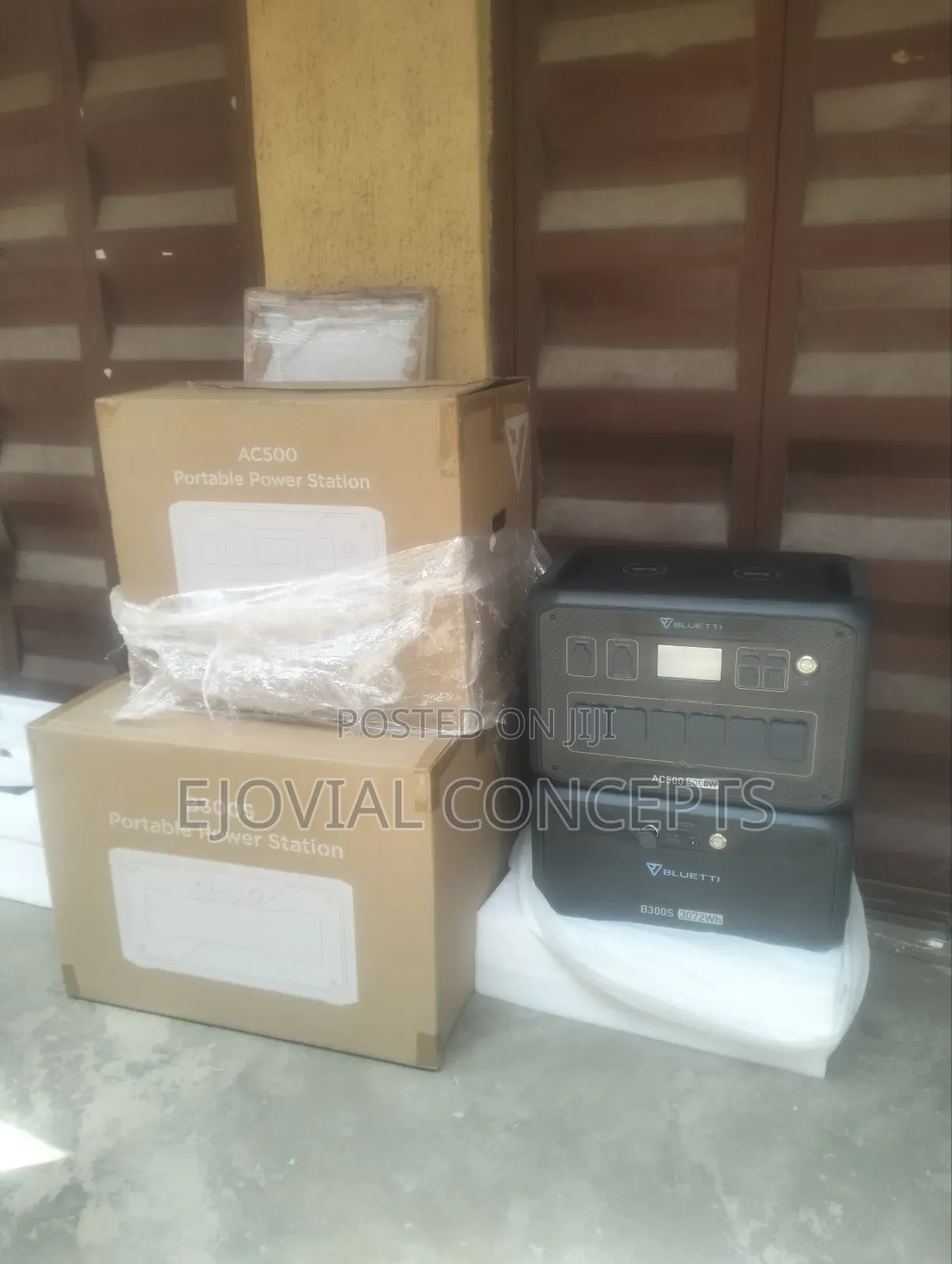 Bluetti AC500+B300S Power Station, 5000w/3072wh