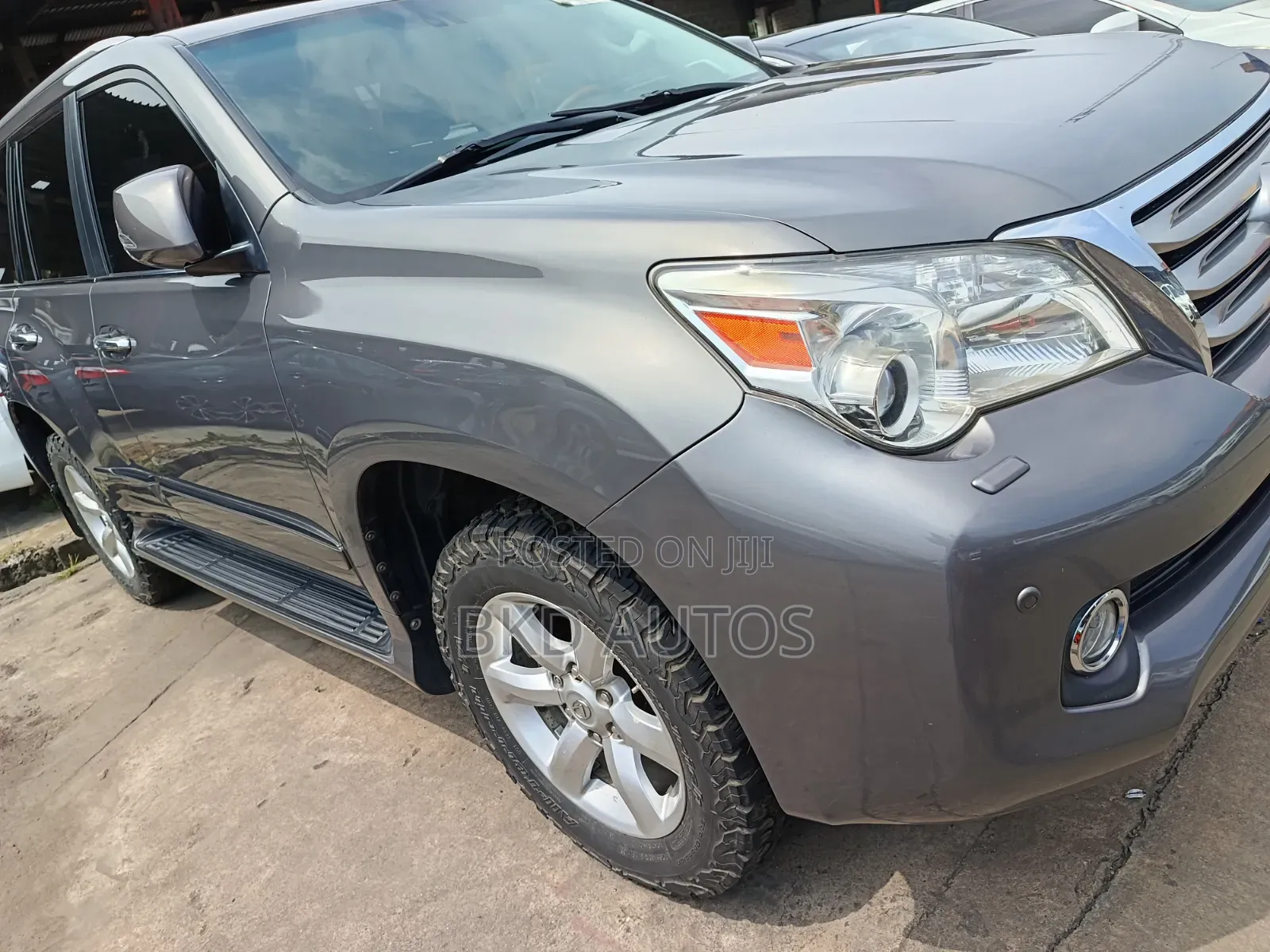 Lexus GX 460 Premium 2011 Gray