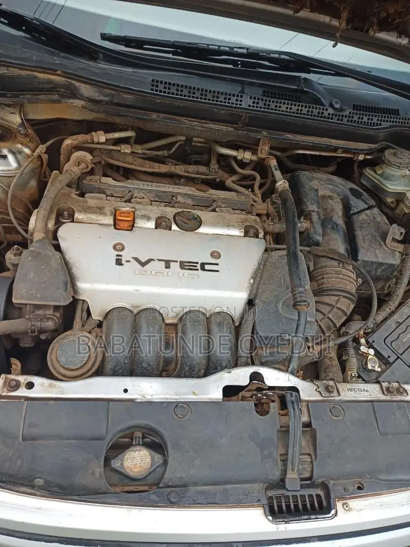 Honda Stream 2004 Silver