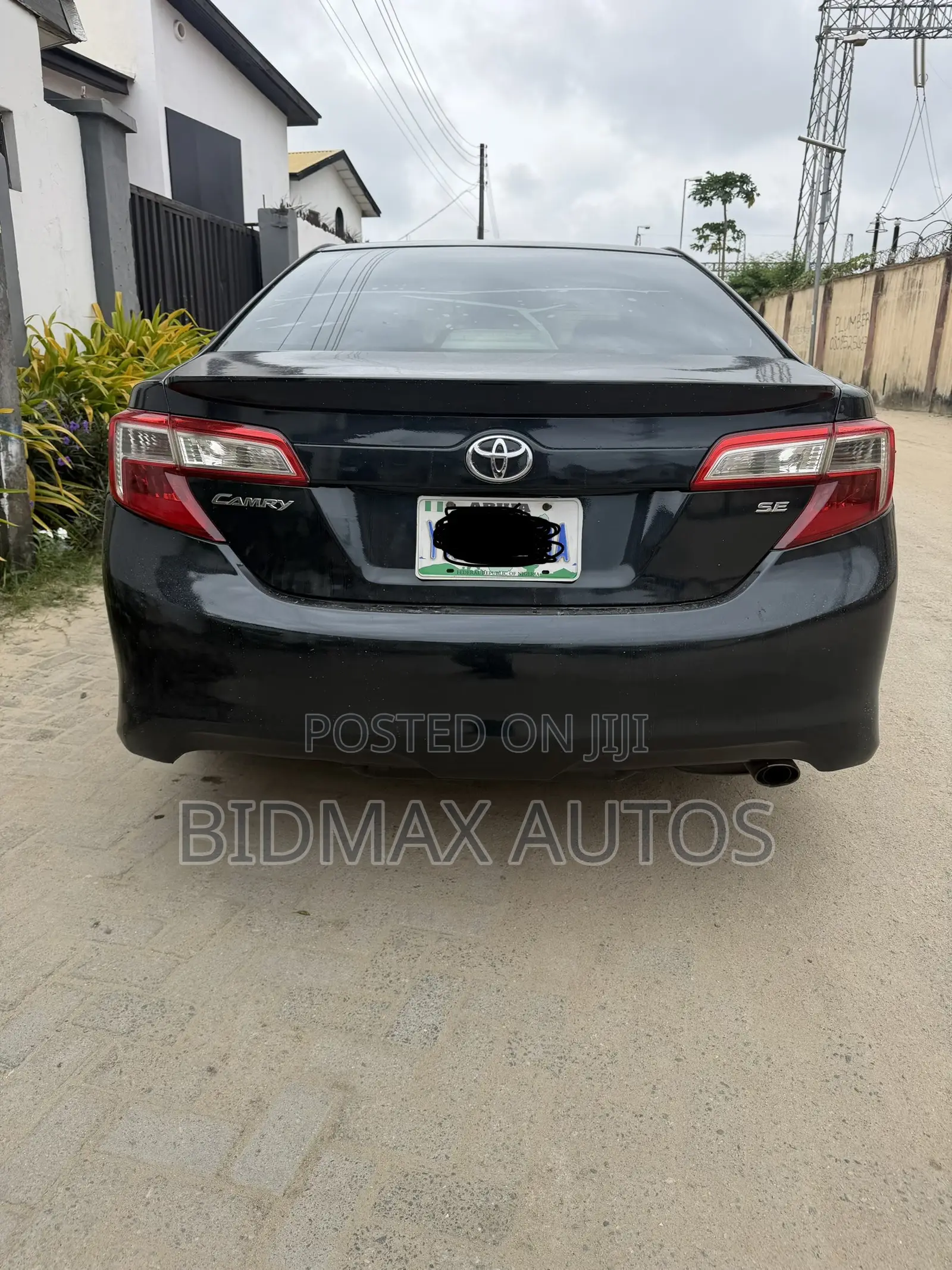 Toyota Camry SE 4dr Sedan (2.5L 4cyl 6A) 2013 Black