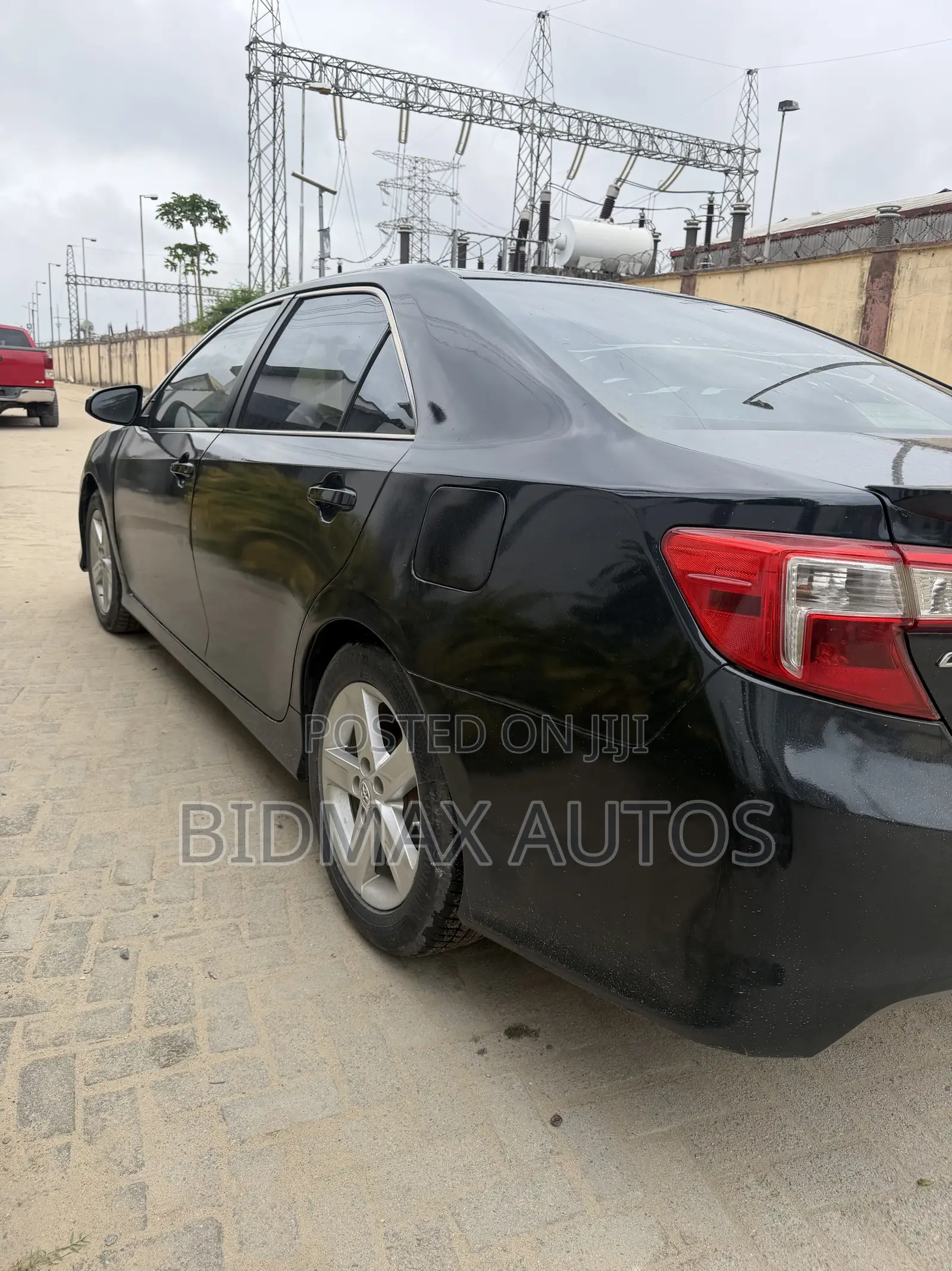 Toyota Camry SE 4dr Sedan (2.5L 4cyl 6A) 2013 Black