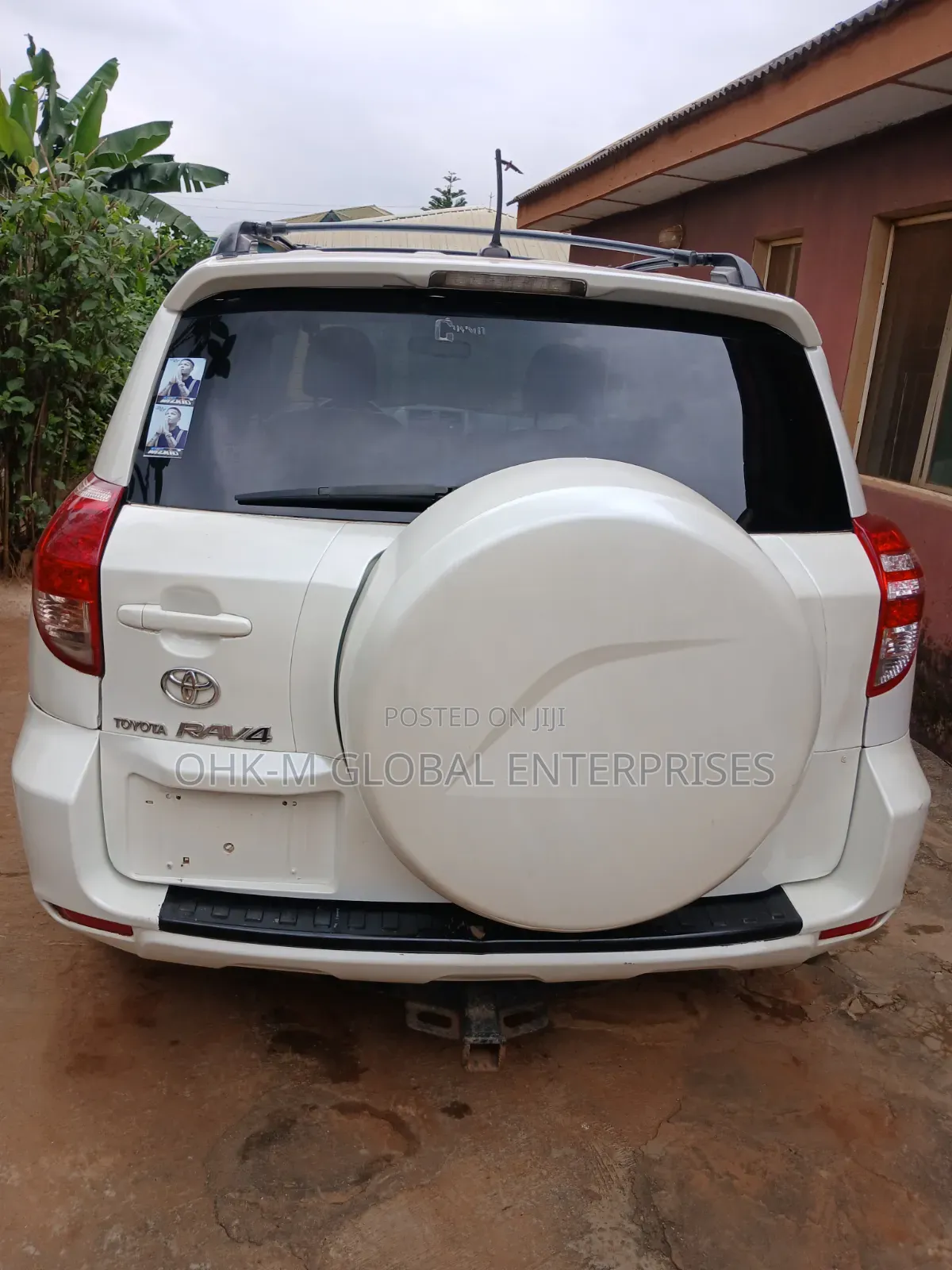 Toyota RAV4 2010 White