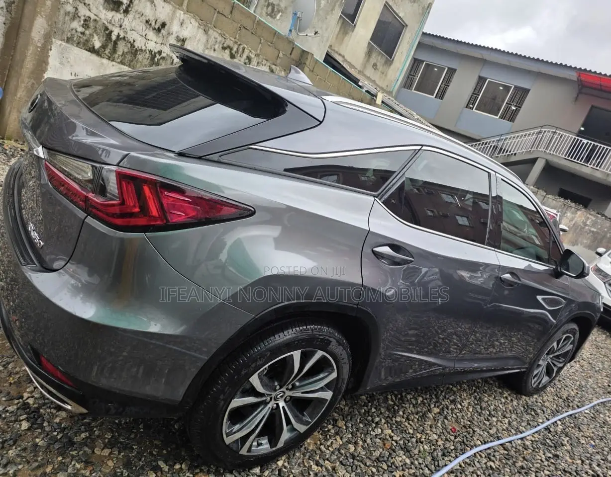Lexus RX 350L Sports Luxury 2022 Gray