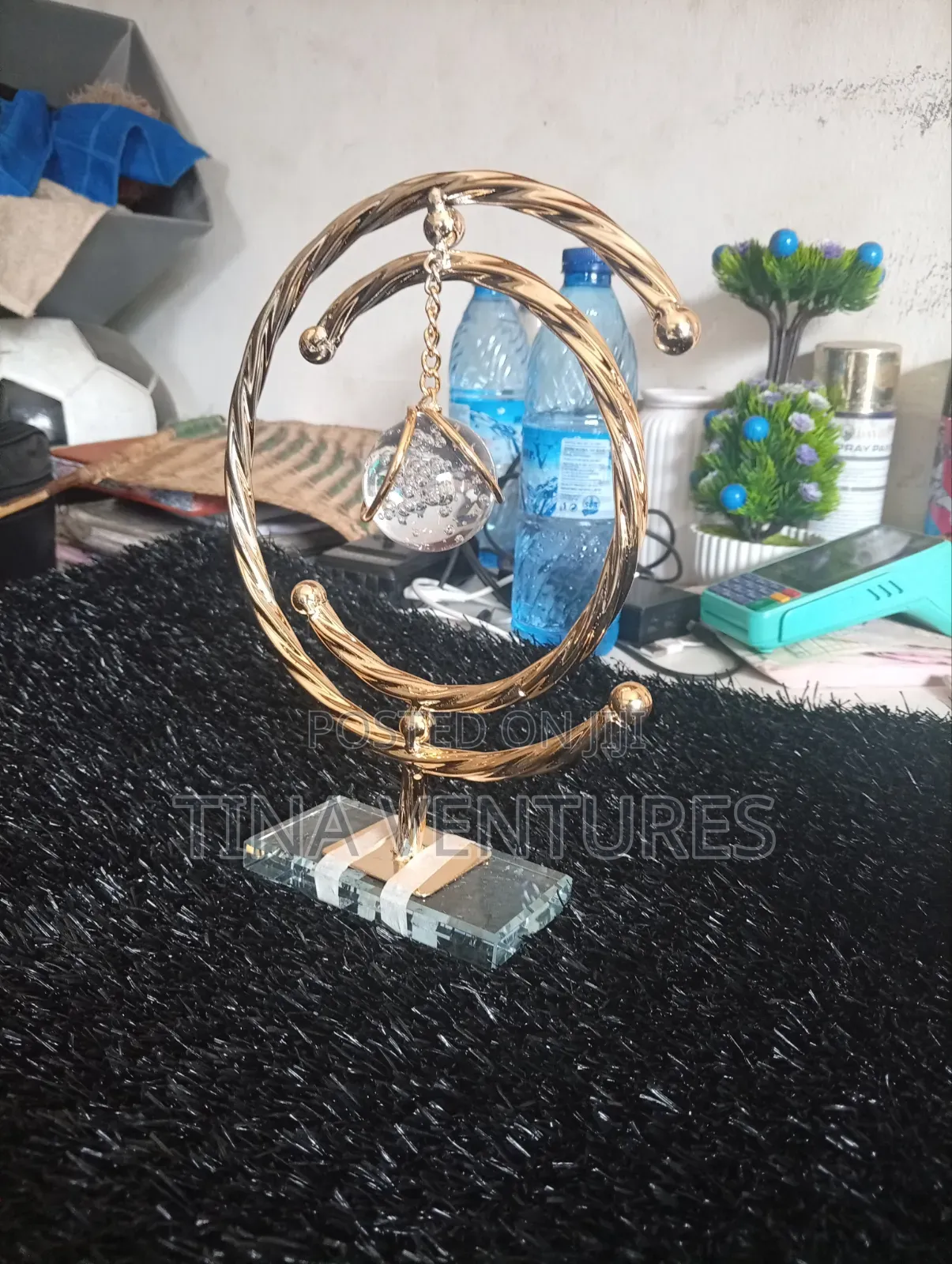 Figurines and Statues 
Available in Bulk. 
Original Quality 100%