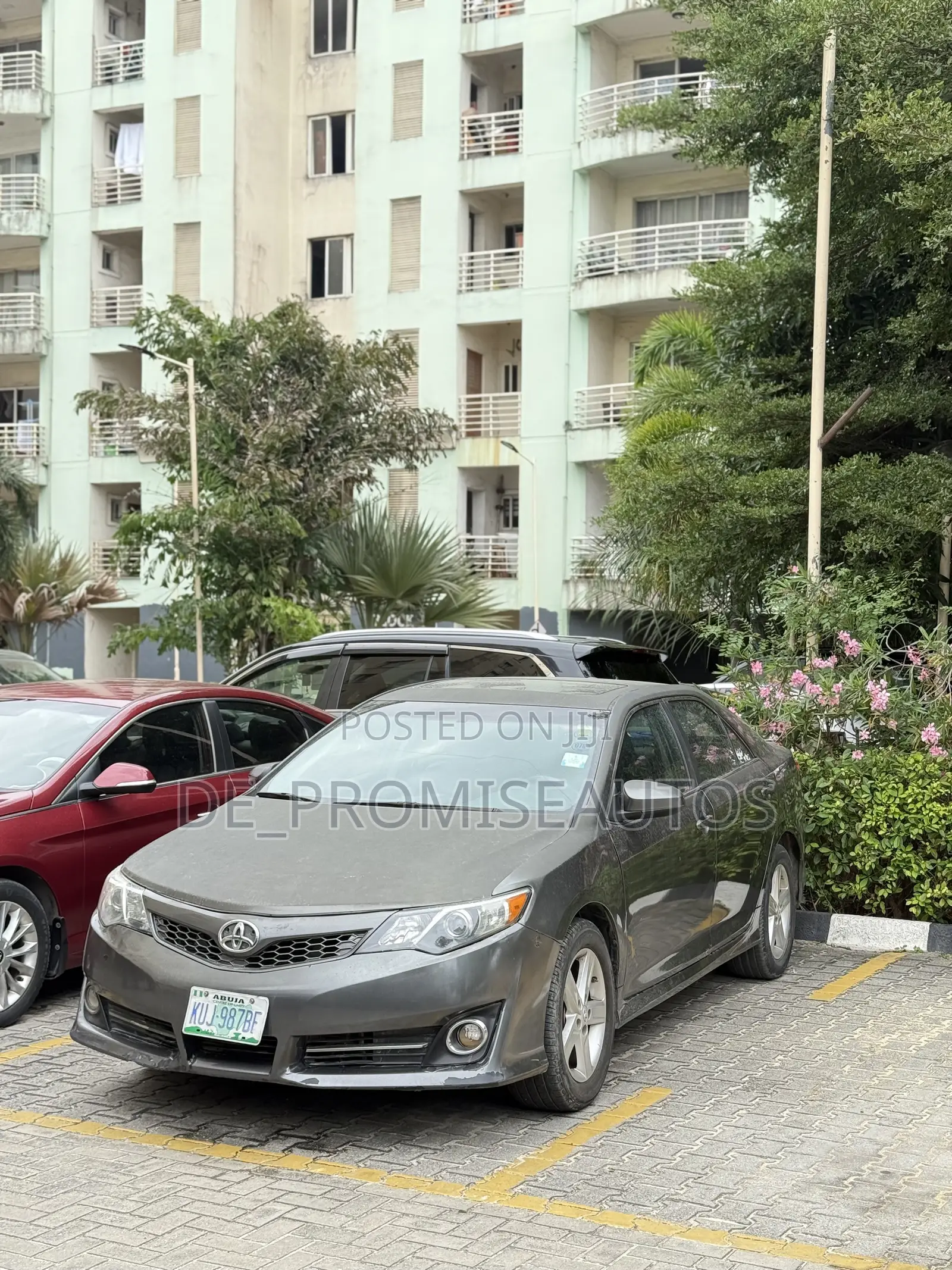 Toyota Camry 2012 Gray