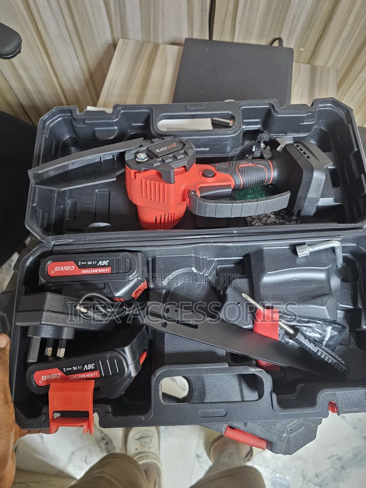 Cisivis Cordless Mini Chain Saw/ Pruning Saw