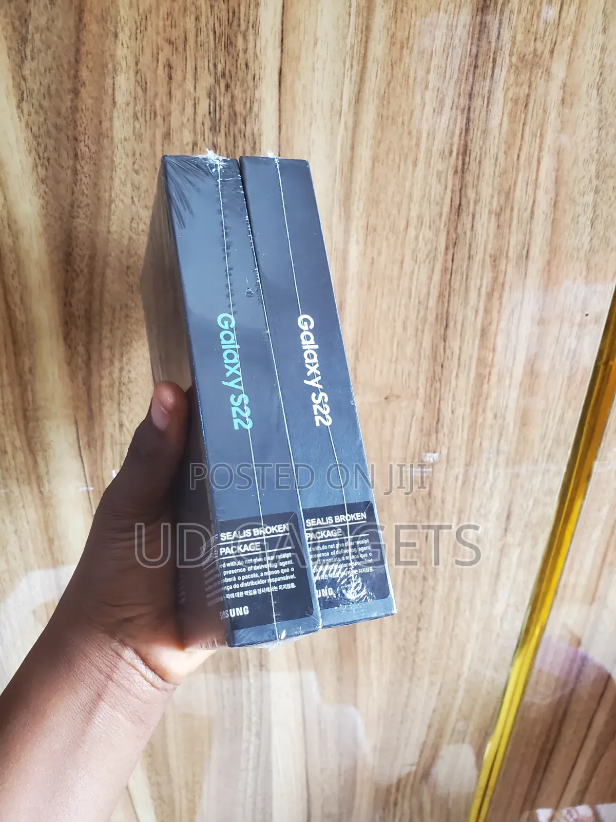 New Samsung Galaxy S22 5G 256 GB Green