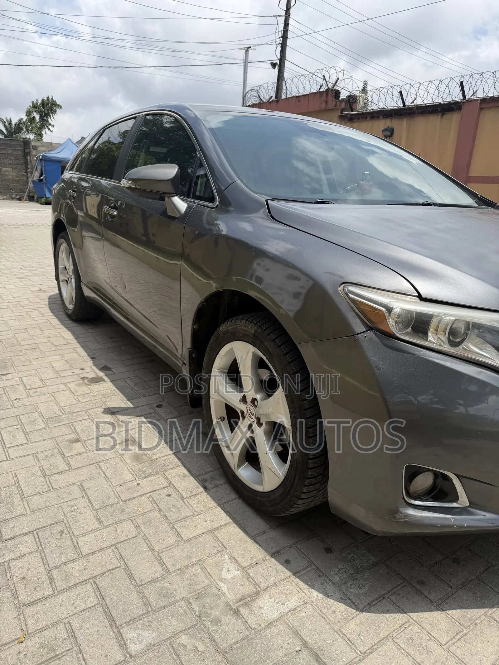 Toyota Venza V6 AWD 2010 Gray