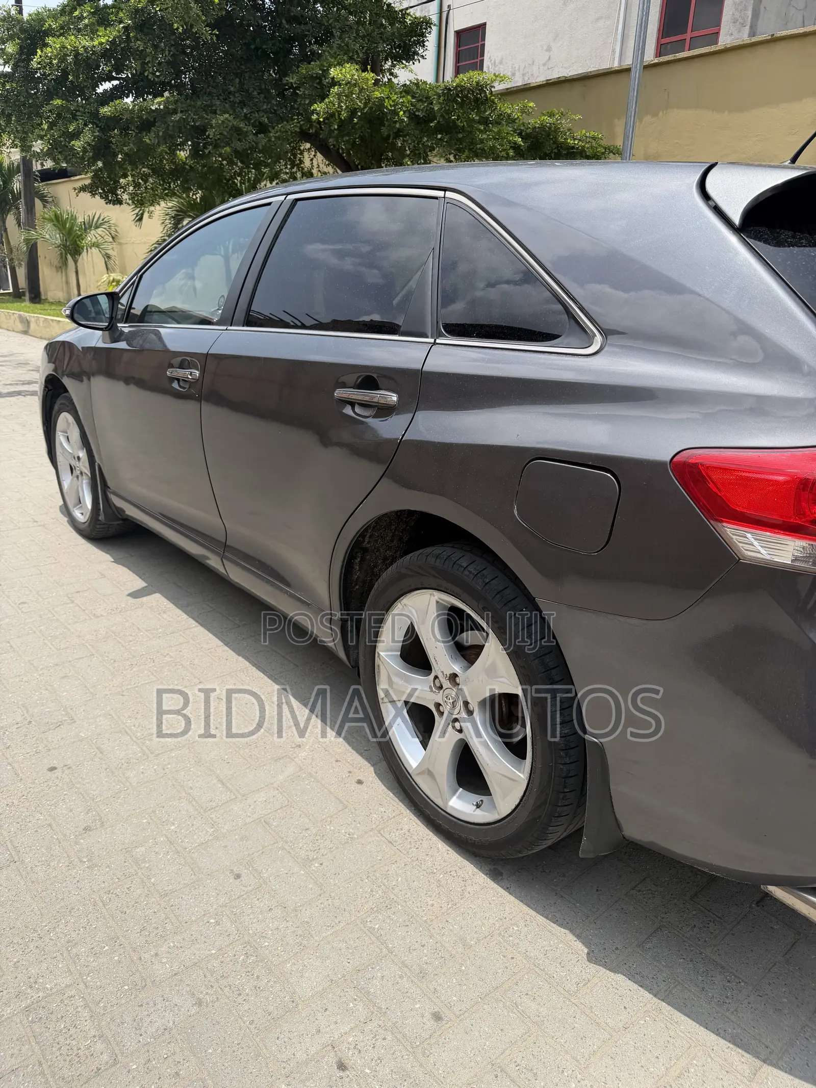 Toyota Venza V6 AWD 2010 Gray