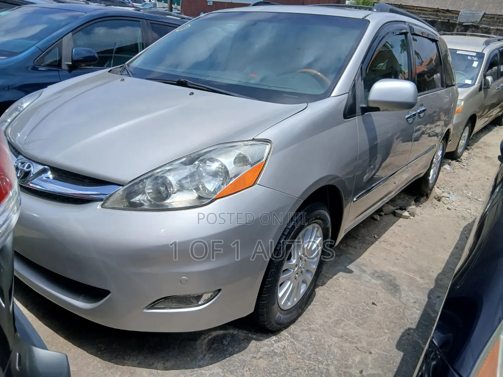 Toyota Sienna 2008 Silver