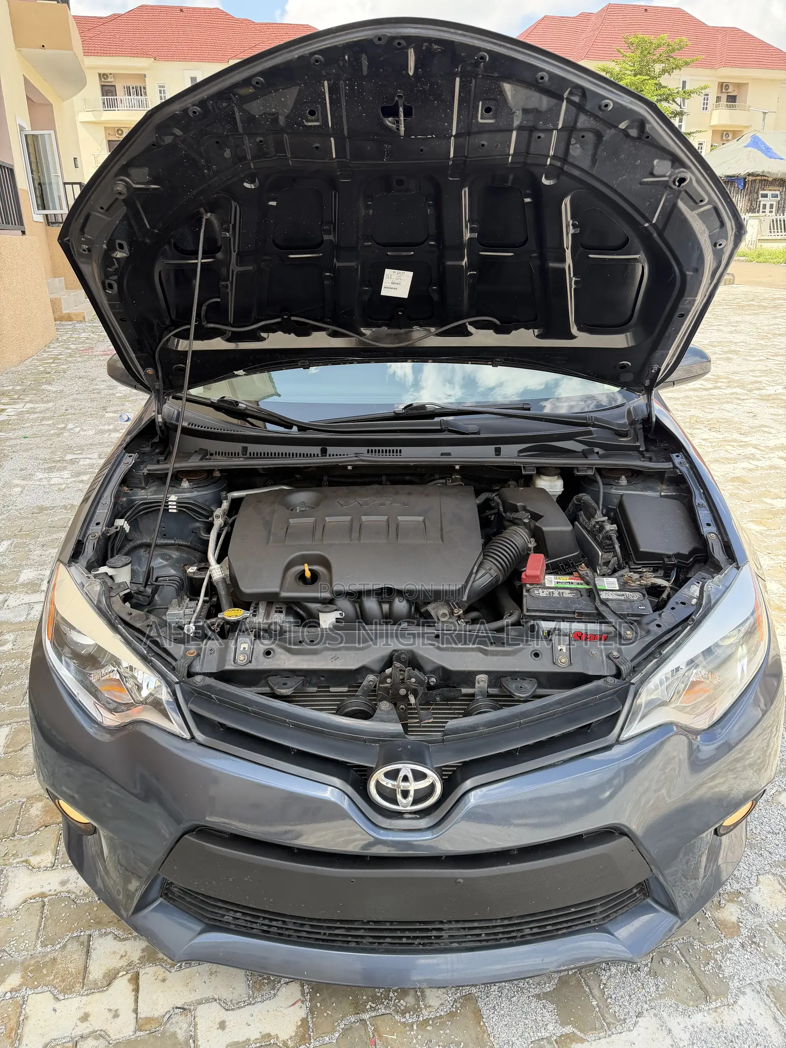 Toyota Corolla LE Eco Plus 4dr Sedan (1.8L 4cyl CVT) 2014 Gray