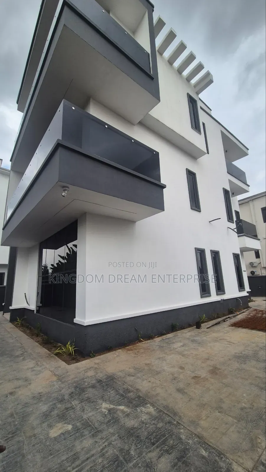4bdrm Duplex in Maryland Ikeja Lagos, Mende for sale
