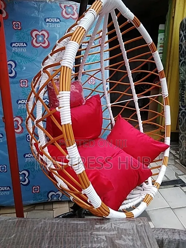 Red Cushion Golden Single Swing