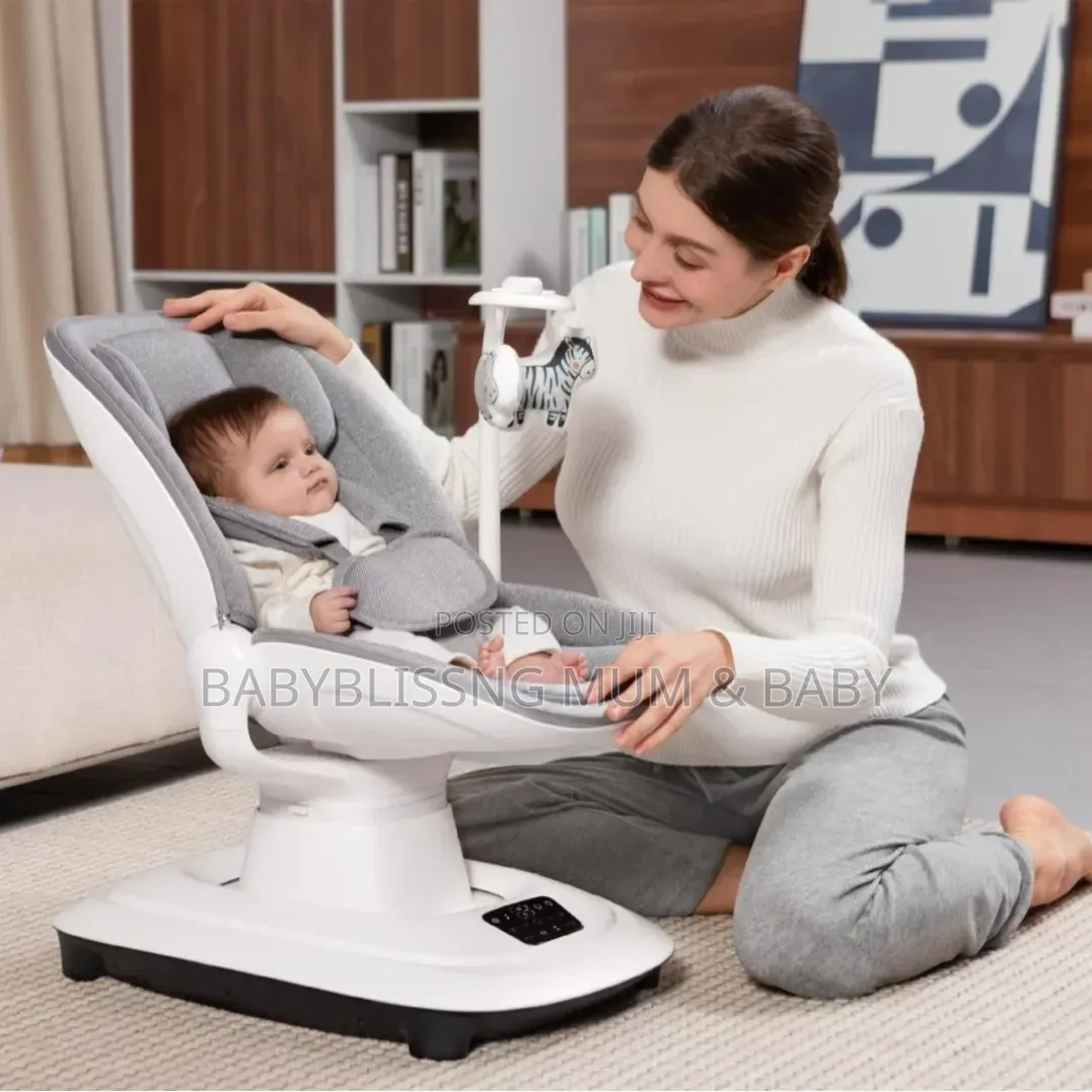 Mastela Deluxe Multi-Motion Baby Cradle