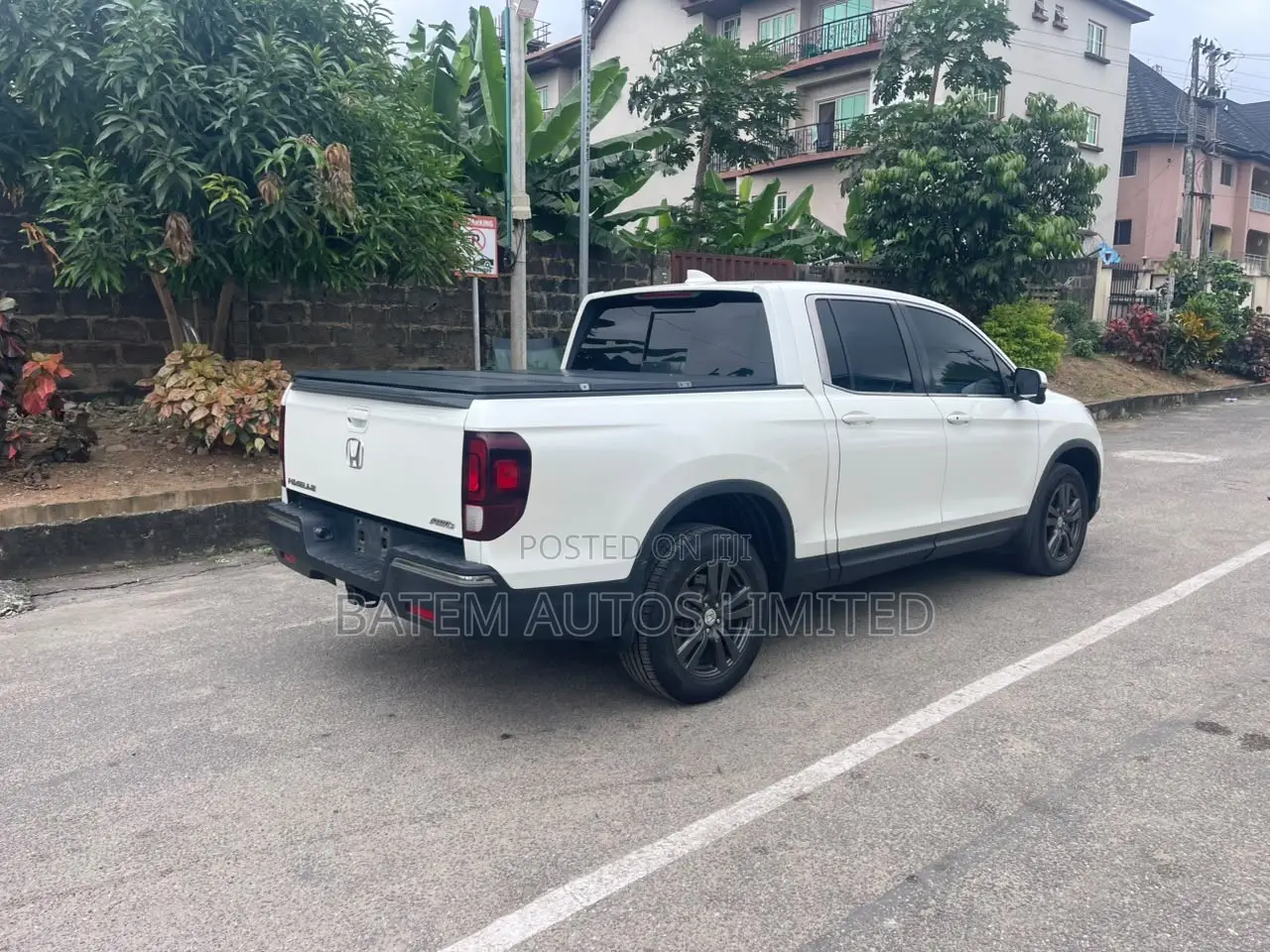 Honda Ridgeline RTL-E AWD Crew Cab 125.2 in. WB 2017 White
