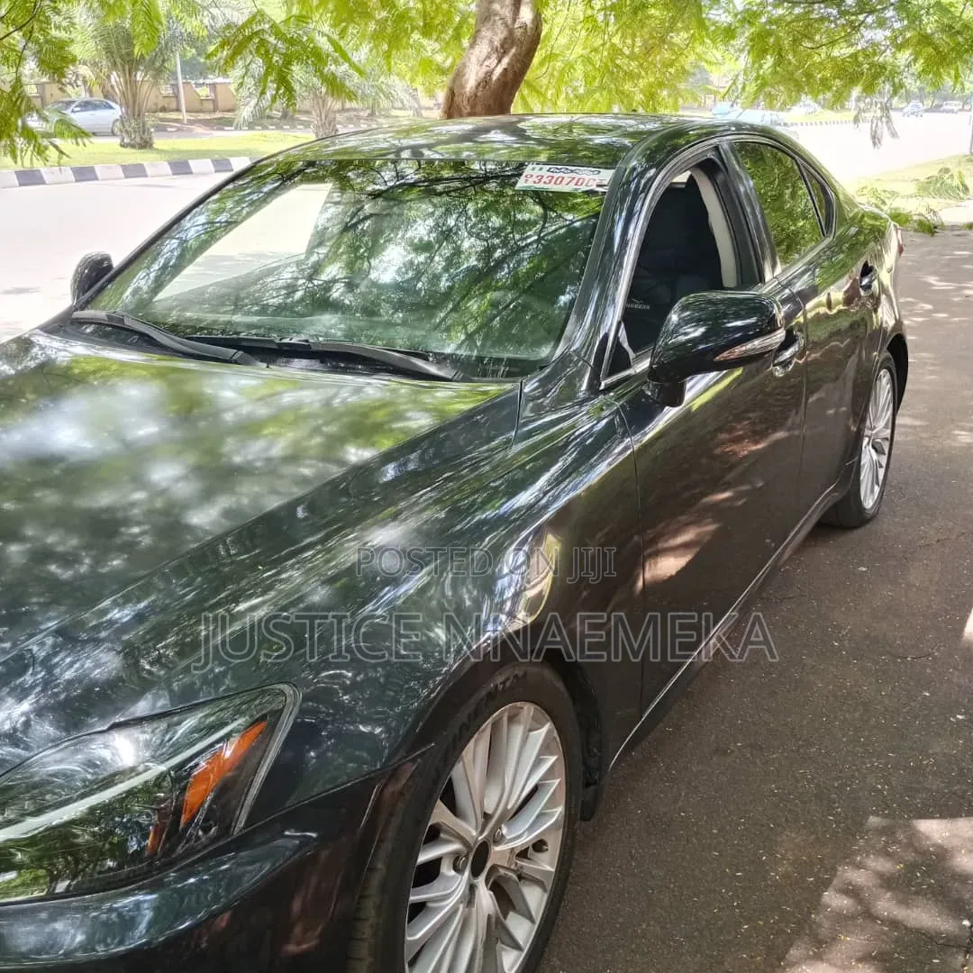 Lexus IS 2010 Black